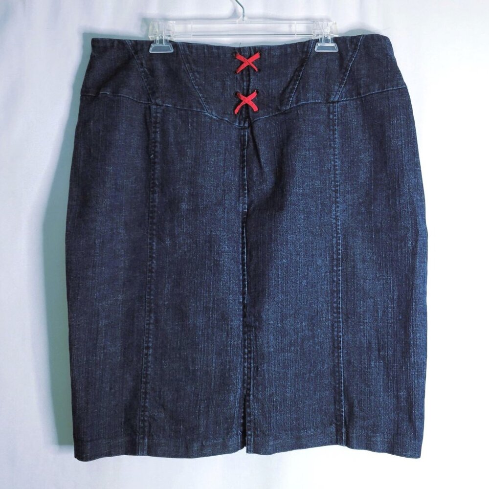 Torrid Women's Size 20 Denim Skirt Blue Jean Knee Length Laces Side Zip